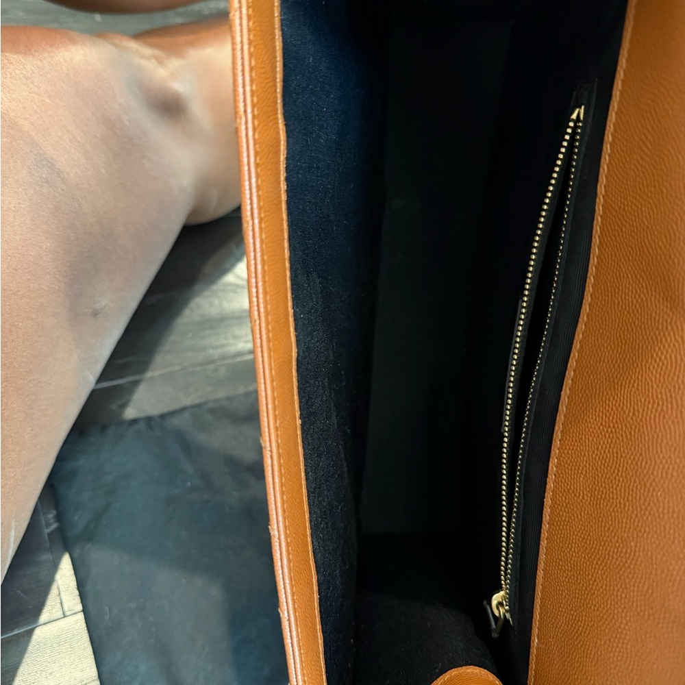 Saint Laurent Tan Leather large envelope Handbag - Picture 7 of 9